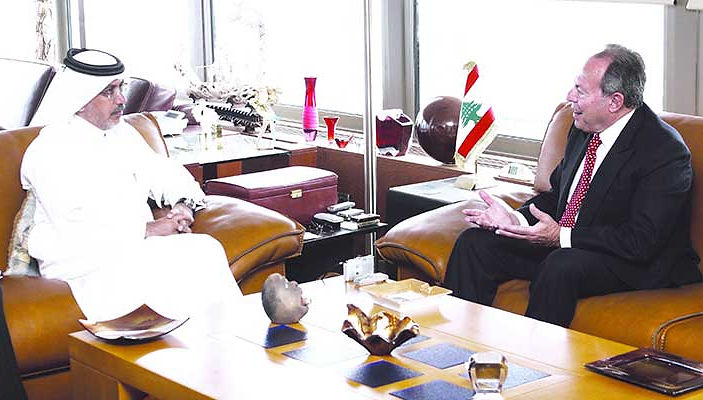 مع فخامة الرئيس اللبناني اميل لحود الرئيس السابق إميل لحود: قطر لم تشترط علينا شيئا مقابل دعمها لبنان